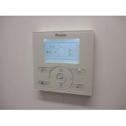 TERMOSTATO POR CABLE  DAIKIN BRC1E53A TERMOSTATO POR CABLE  DAIKIN BRC1E53A